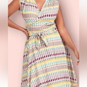 Effie’s Heart Teresa wrap dress in Kaleidoscope print Sz L